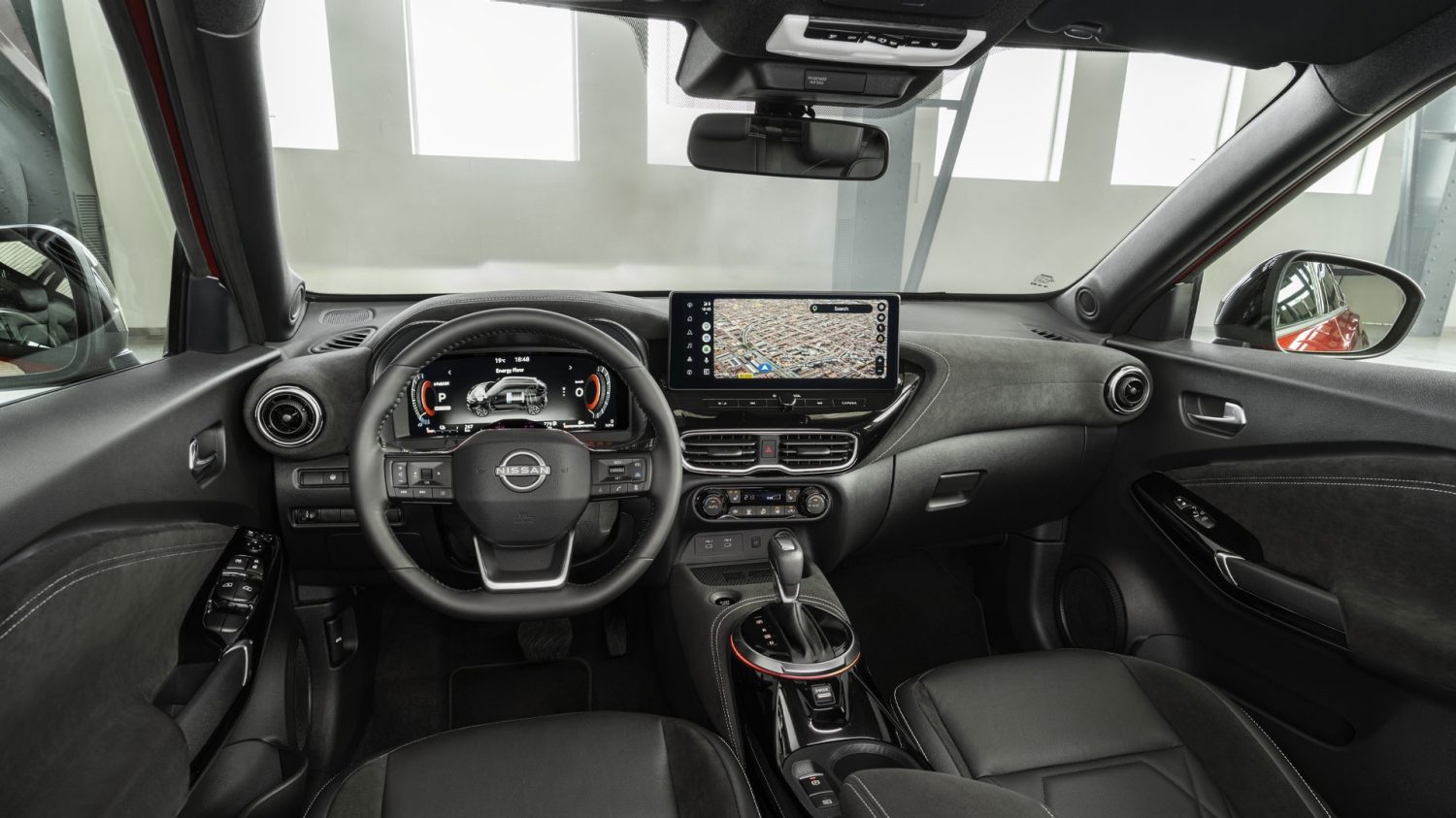 Design intérieur Nissan Juke vue de face avec passager