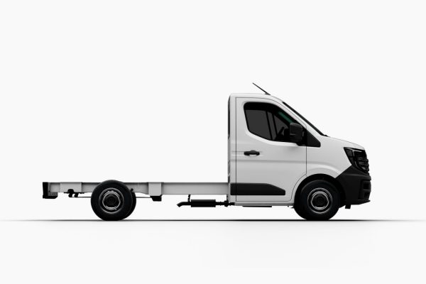 Illustration af mål for Nissan INTERSTARs karosseris enkelte kabine