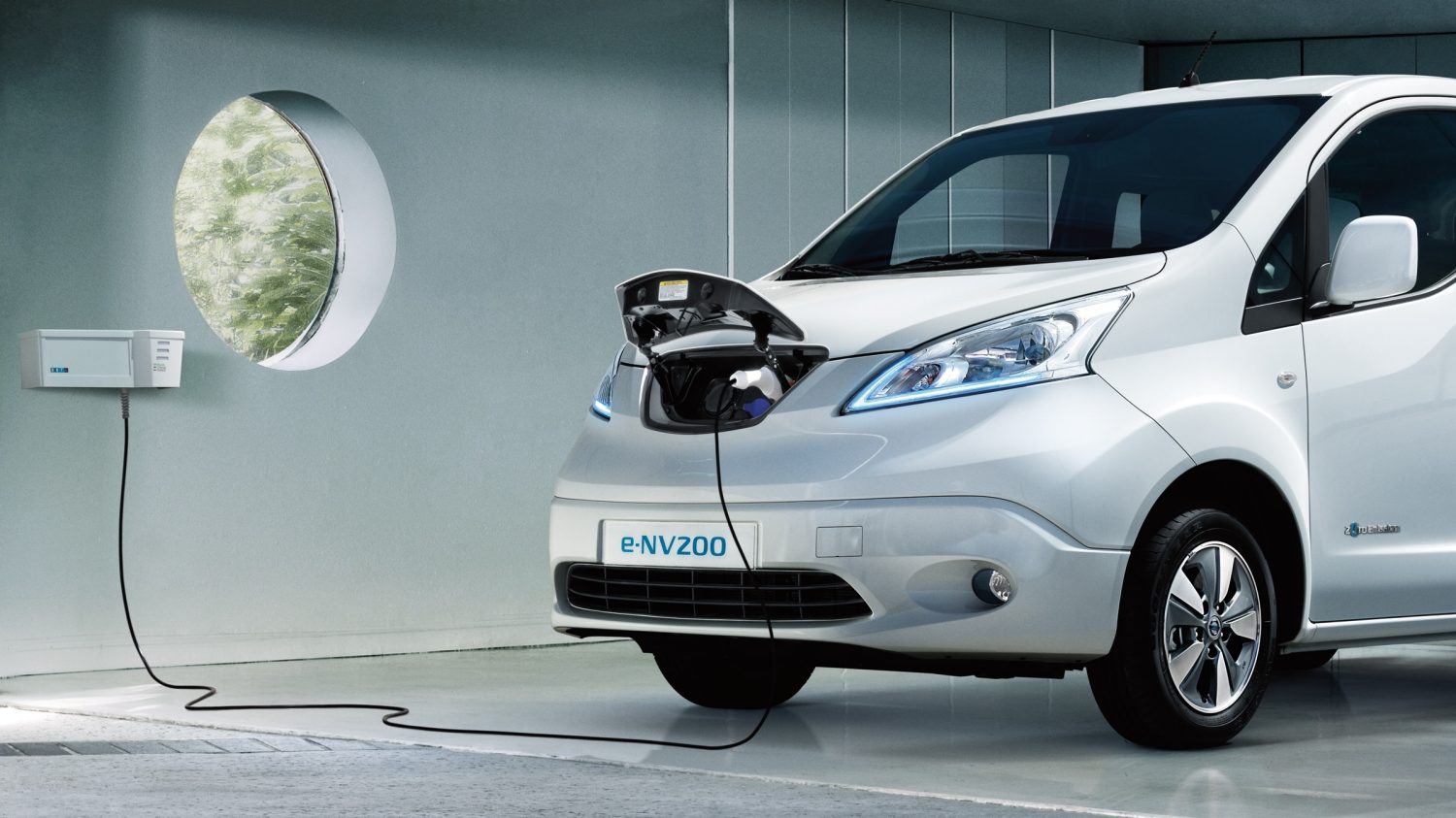 Electric Cars For Explore Nissan S 2017 Range Charging Nissan Leaf