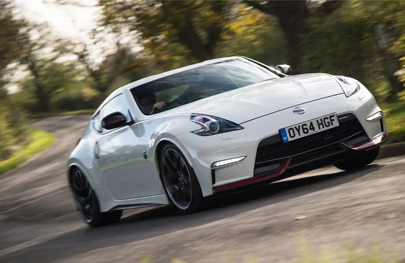 Video som viser Nissan 370Z sportsbil