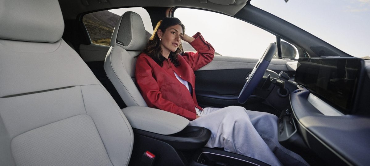 Kuljettaja etuistuimella