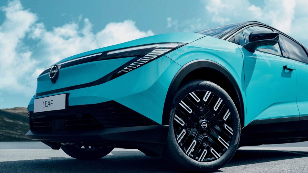 turkis Nissan LEAF elbil