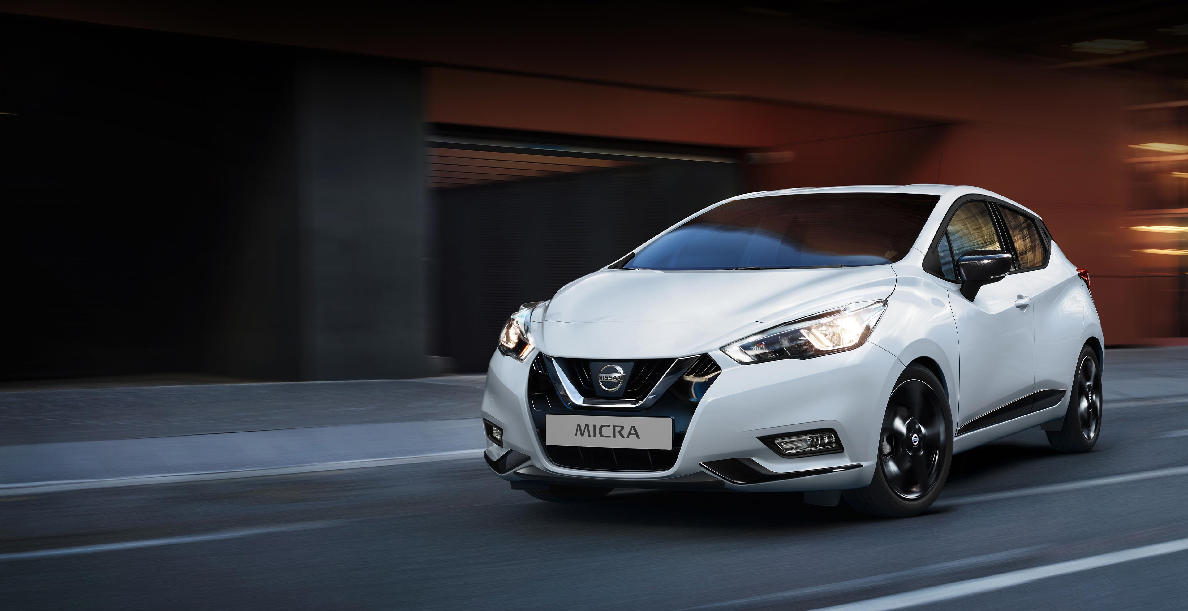 Upper Centre Pare-chocs avant principal CALANDRE POUR NISSAN MICRA K14 2013-Sur NEUF