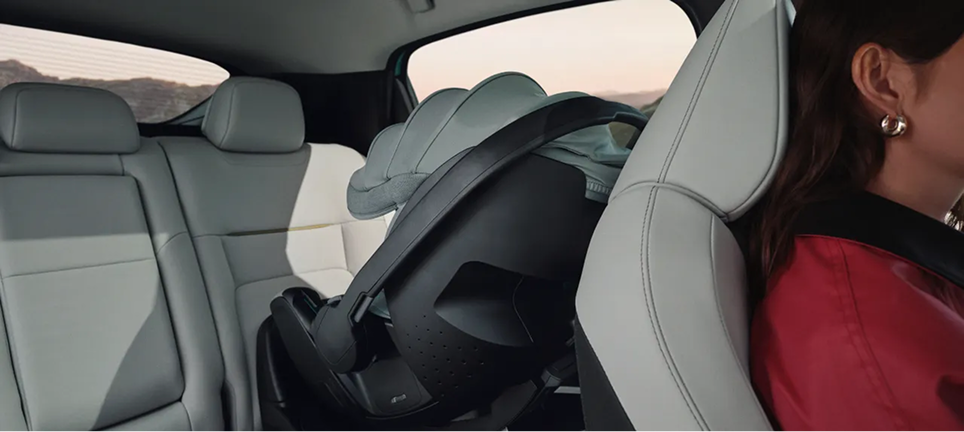 Baby seat placed rear facing on rear passenger row