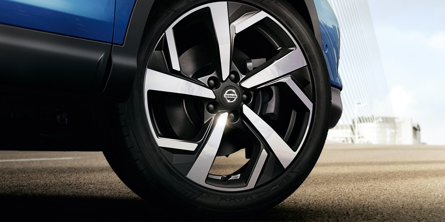 Qashqai Exterior detail shot of wheel