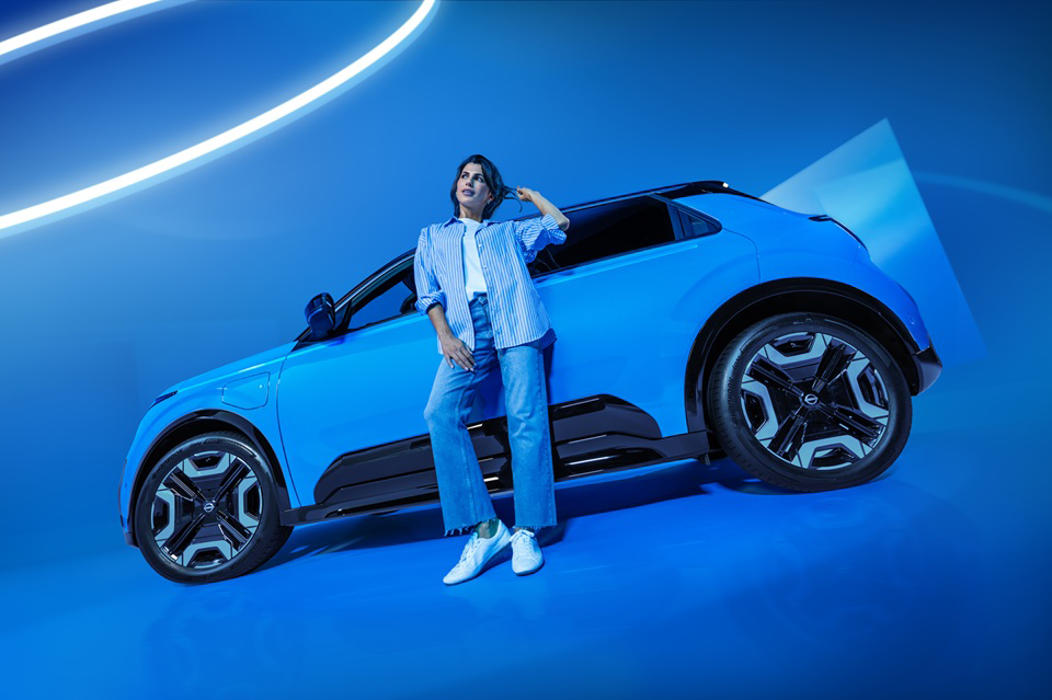 Bilde av bå Nissan MICRA liten elbil