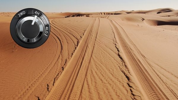 2021 Nissan X-Terra desert sand with 4LO dial