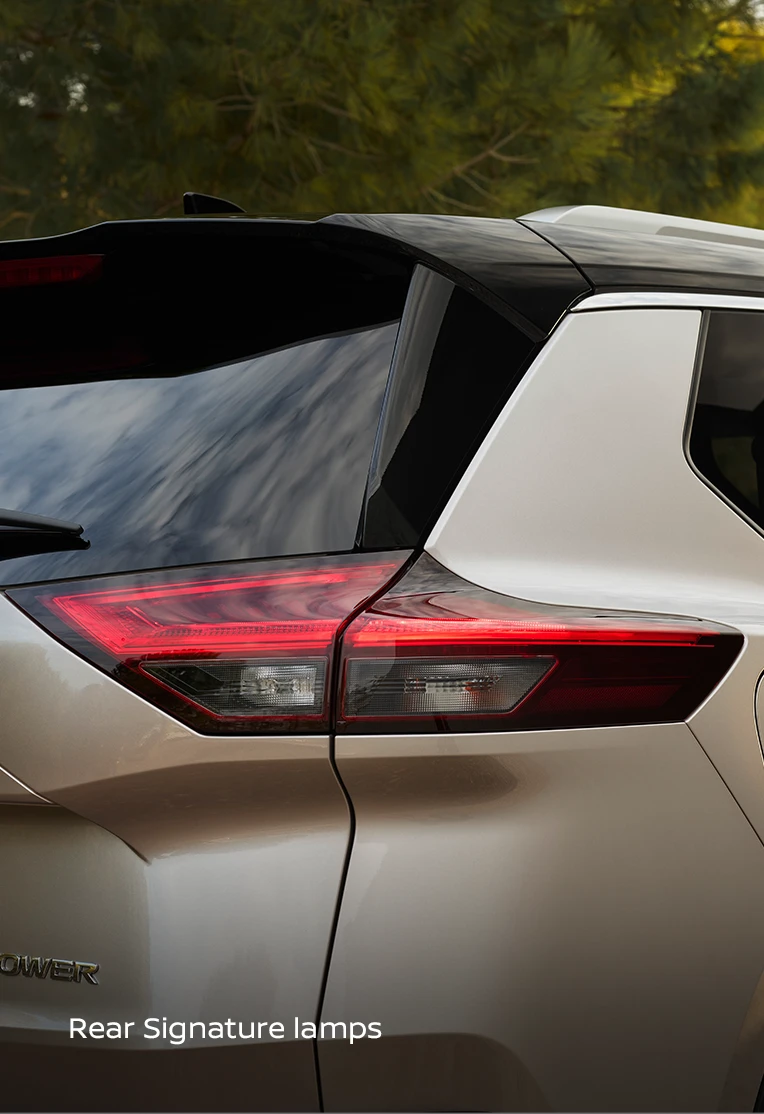 Nissan X-Trail Rear Lamps