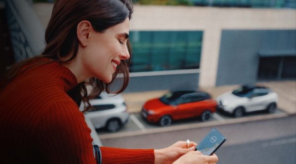 NissanConnect Applications