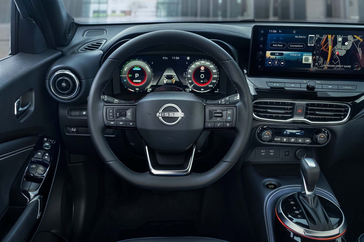 Nissan JUKE läderratt närbild
