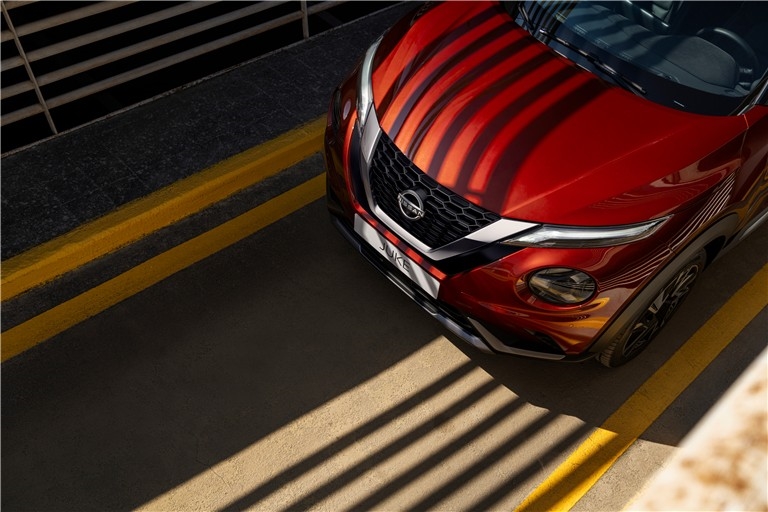 Nissan JUKE Hybrid SUV spegelkåpa kolsvart