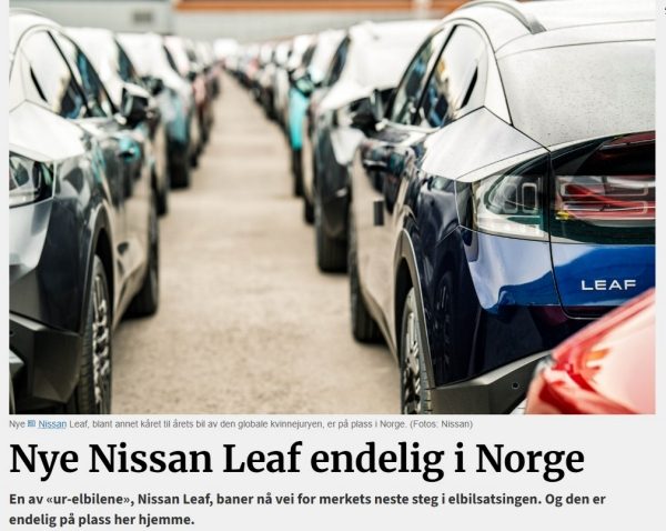 Bilde av blå Nissan MICRA elbil i artikkel fra bil24.no