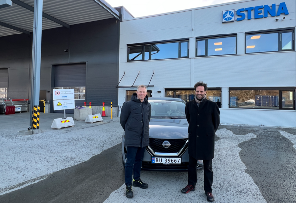 Bilde av Nissan LEAF og Stena Recycling elbatteriretur