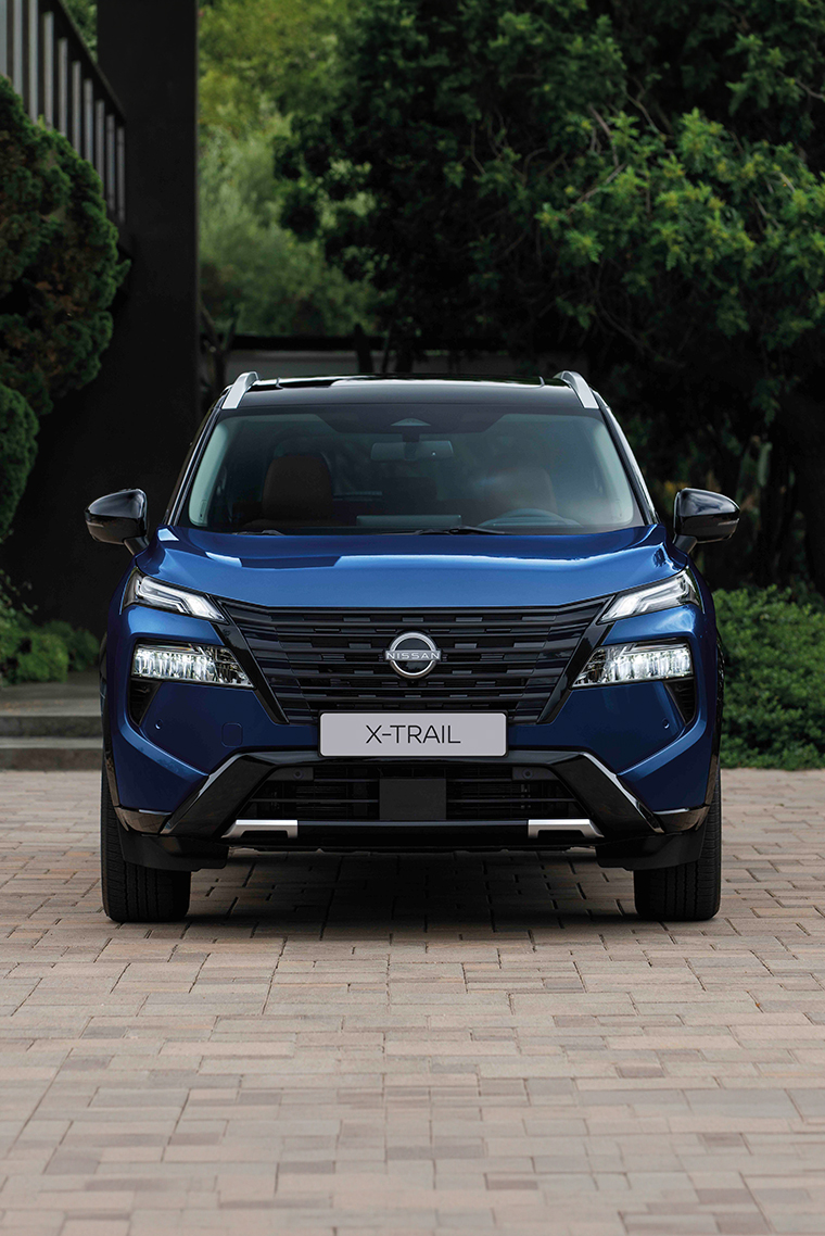 Nissan X-Trail przód