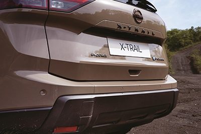 Nissan X-Trail N-Trek rear bumper close up view