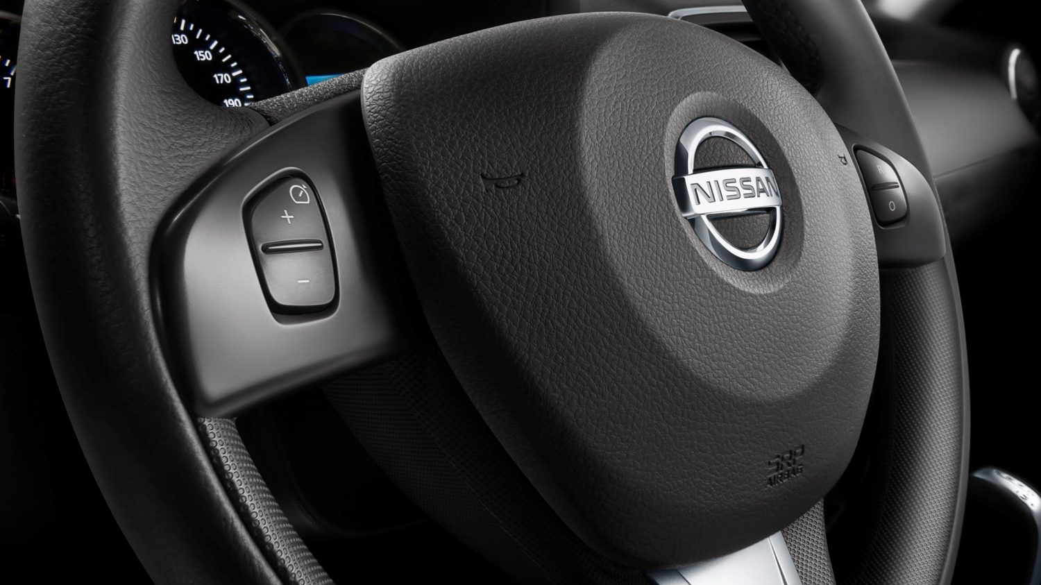 КРУИЗ-КОНТРОЛЬ С УПРАВЛЕНИЕМ НА РУЛЕ