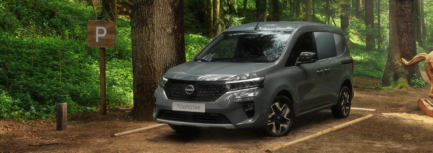 NISSAN TOWNSTAR CREW VAN