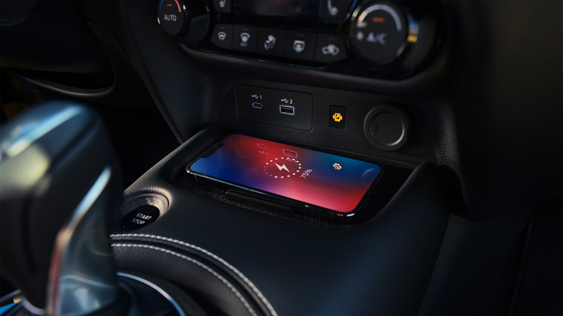 Nissan Juke Kablosuz Cep Telefonu Şarj Özelliği 