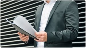 A person calling Nissan assistance